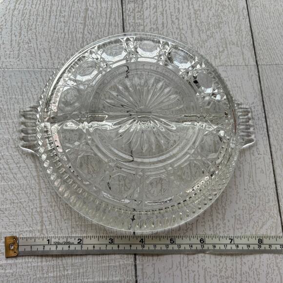 Vintage Tri-Cut Round Relish Dish – Elegant Glass Serving Piece - Picture 3 of 9